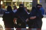 Munich shooting kills at least 10 people - 32