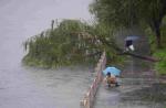 Non-stop rain pours misery on China - 5