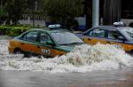 Non-stop rain pours misery on China - 21