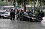 Non-stop rain pours misery on China - 22