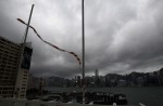Typhoon shuts down Hong Kong with strong winds and rain - 6