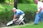 Man tries to catch large alligator on his own - 7