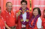 Hundreds give Joseph Schooling triumphant homecoming at Changi Airport - 35