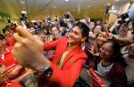 Hundreds give Joseph Schooling triumphant homecoming at Changi Airport - 50