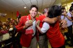 Hundreds give Joseph Schooling triumphant homecoming at Changi Airport - 43
