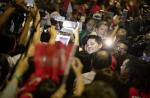 Hundreds give Joseph Schooling triumphant homecoming at Changi Airport - 44