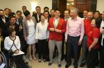 Hundreds give Joseph Schooling triumphant homecoming at Changi Airport - 14