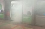 'Smoke' fills MRT train and station - 0