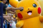 Hundreds of Pokemon Go fans gather in Yokohama for Pikachu parade - 0