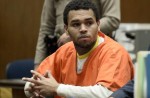 The controversy behind Chris Brown - 12