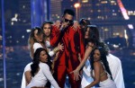 The controversy behind Chris Brown - 13