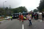 9 Singaporeans hurt after tour bus overturns in Malaysia - 6