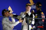 F1 race heats up in Singapore Grand Prix - 1
