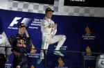 F1 race heats up in Singapore Grand Prix - 8