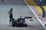 F1 race heats up in Singapore Grand Prix - 13