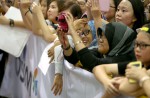 Korean actor Lee Min Ho thrills fans at Woodlands - 23