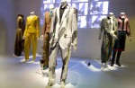 David Bowie's flashy costumes shape his personas - 4