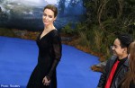 Angelina Jolie's one-of-a-kind wedding dress revealed  - 3