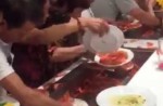 Chinese tourists in Thailand go prawn-crazy at buffet - 5