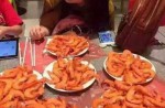 Chinese tourists in Thailand go prawn-crazy at buffet - 11