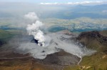 Japan warns tourists, cancel flights after Mt Aso eruption - 10