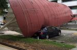 Crane crashes and uproots pedestrian shelter at Bt Batok - 11