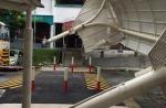 Crane crashes and uproots pedestrian shelter at Bt Batok - 12