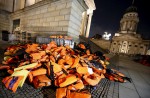 Ai Weiwei covers Berlin's concert hall with 14,000 refugee life jackets - 3