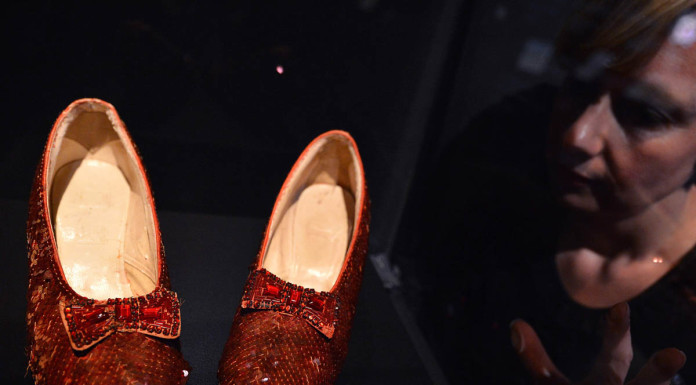 Funding drive for 'Oz' slippers soars over the rainbow