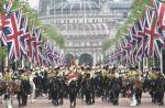 Queen Elizabeth celebrates 90th birthday in ceremony with pageantry - 27