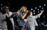 Taylor Swift brings 1989 world tour to Singapore - 1