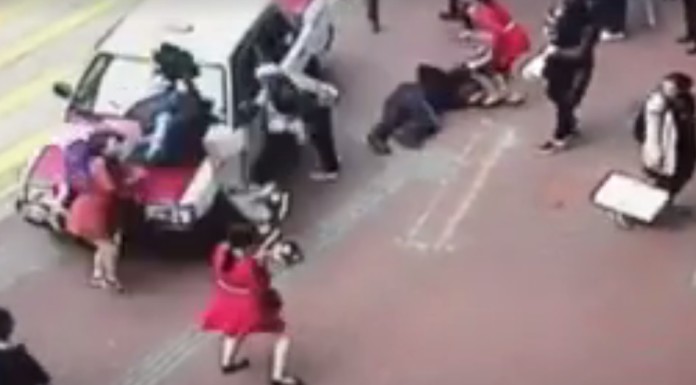 7 injured after Hong Kong taxi ploughs into crowd outside Sogo department store in Causeway Bay