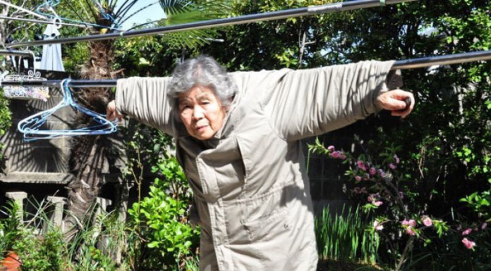 88-year-old Japanese photographer a global hit with eccentric selfies