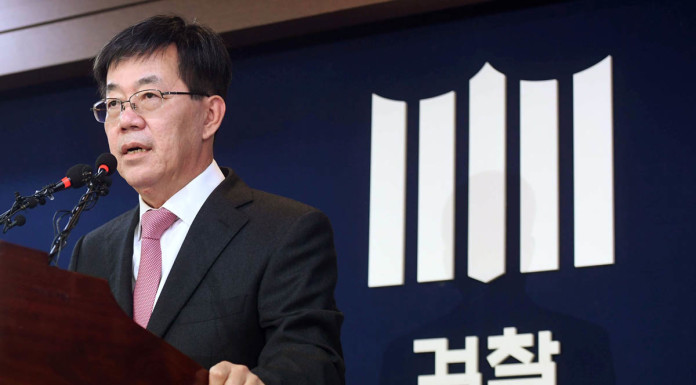 South Korea prosecutors indict friend, former aides of President Park in corruption probe