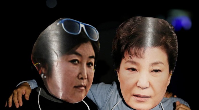 S Korea president Park Geun-hye was accomplice to Choi: prosecutors