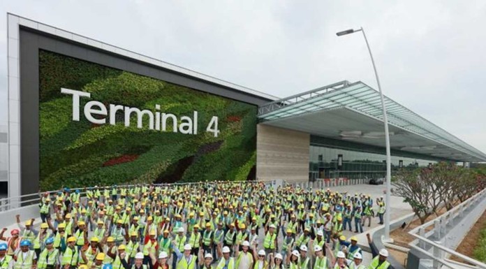 Construction of Changi Airport Terminal 4 completed
