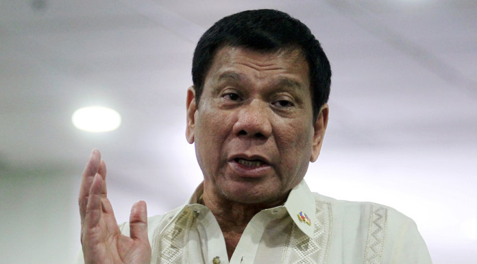 Duterte tells Macau casino boss to apologise, pay correct taxes