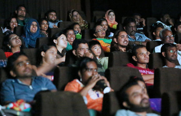 Top Indian court mandates national anthem at the movies