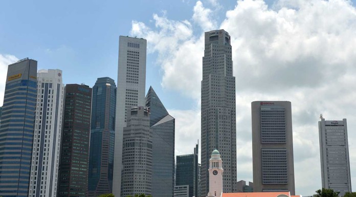 Singapore GDP in Q4 likely to show economy dodging recession, analysts say