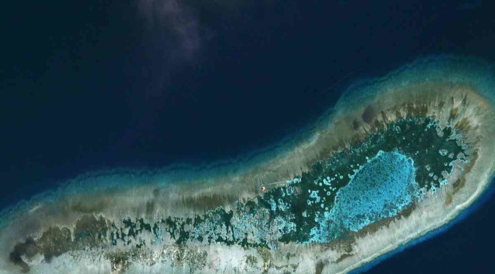 Satellite images appear to show Vietnam dredging on disputed reef