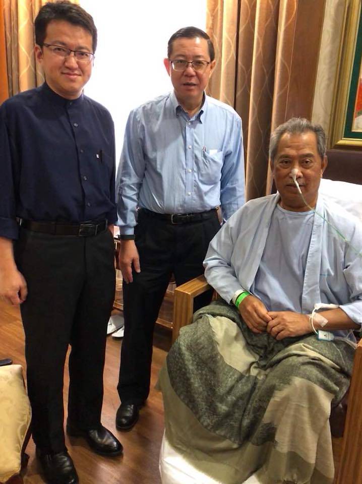Lim Guan Eng visits Muhyiddin Yassin in Singapore
