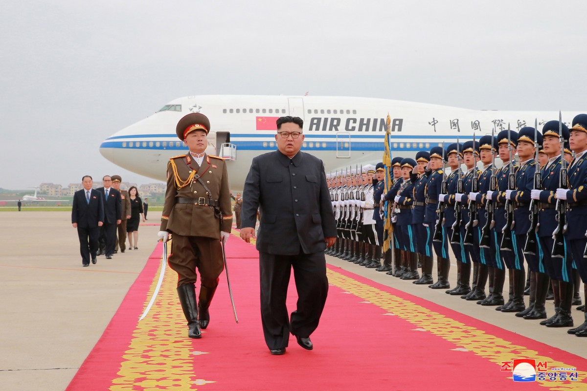 2018-06-13T212103Z_1611107418_RC15B29BF960_RTRMADP_3_NORTHKOREA-USA  