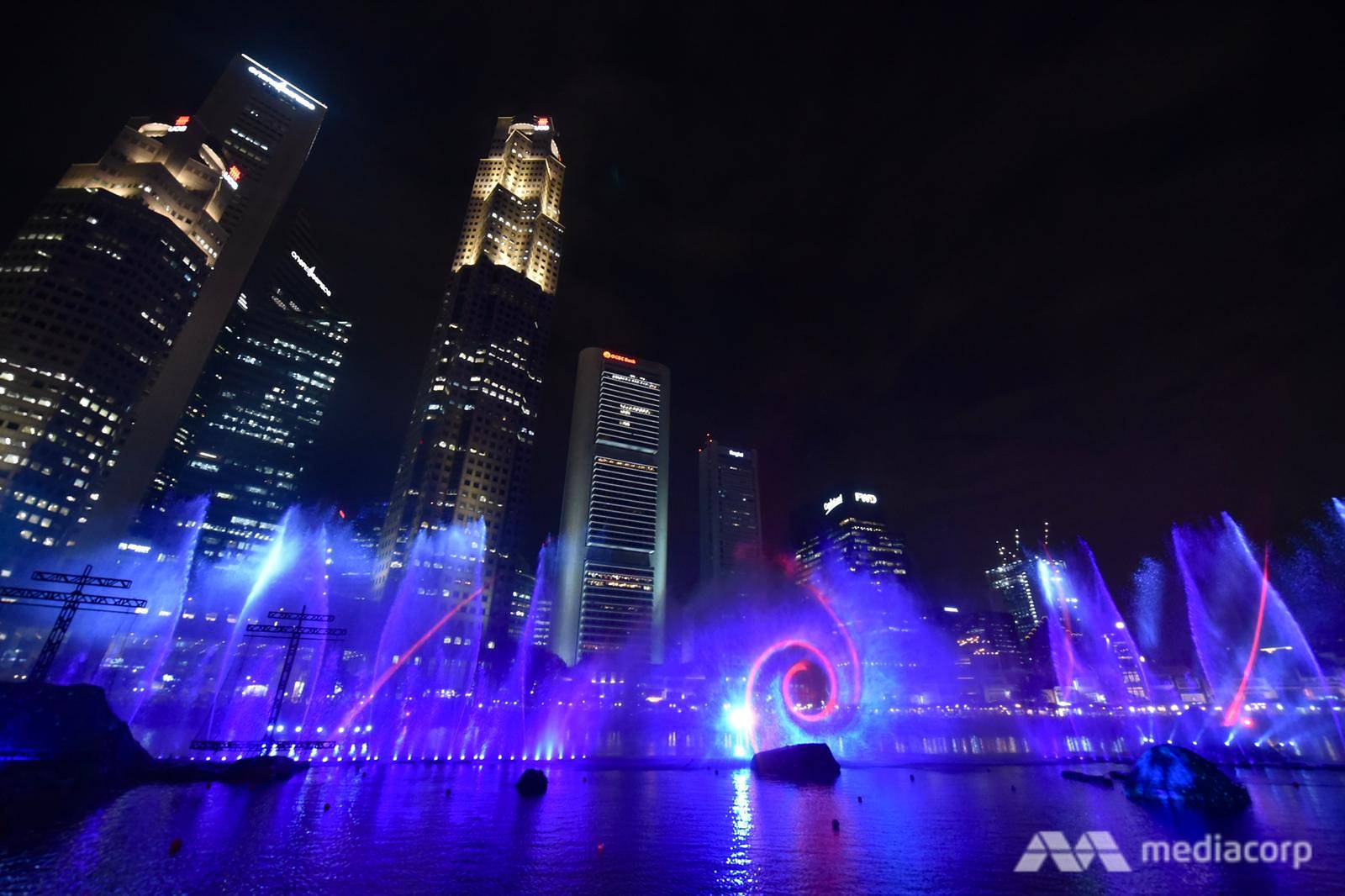Singapore Bicentennial i Light