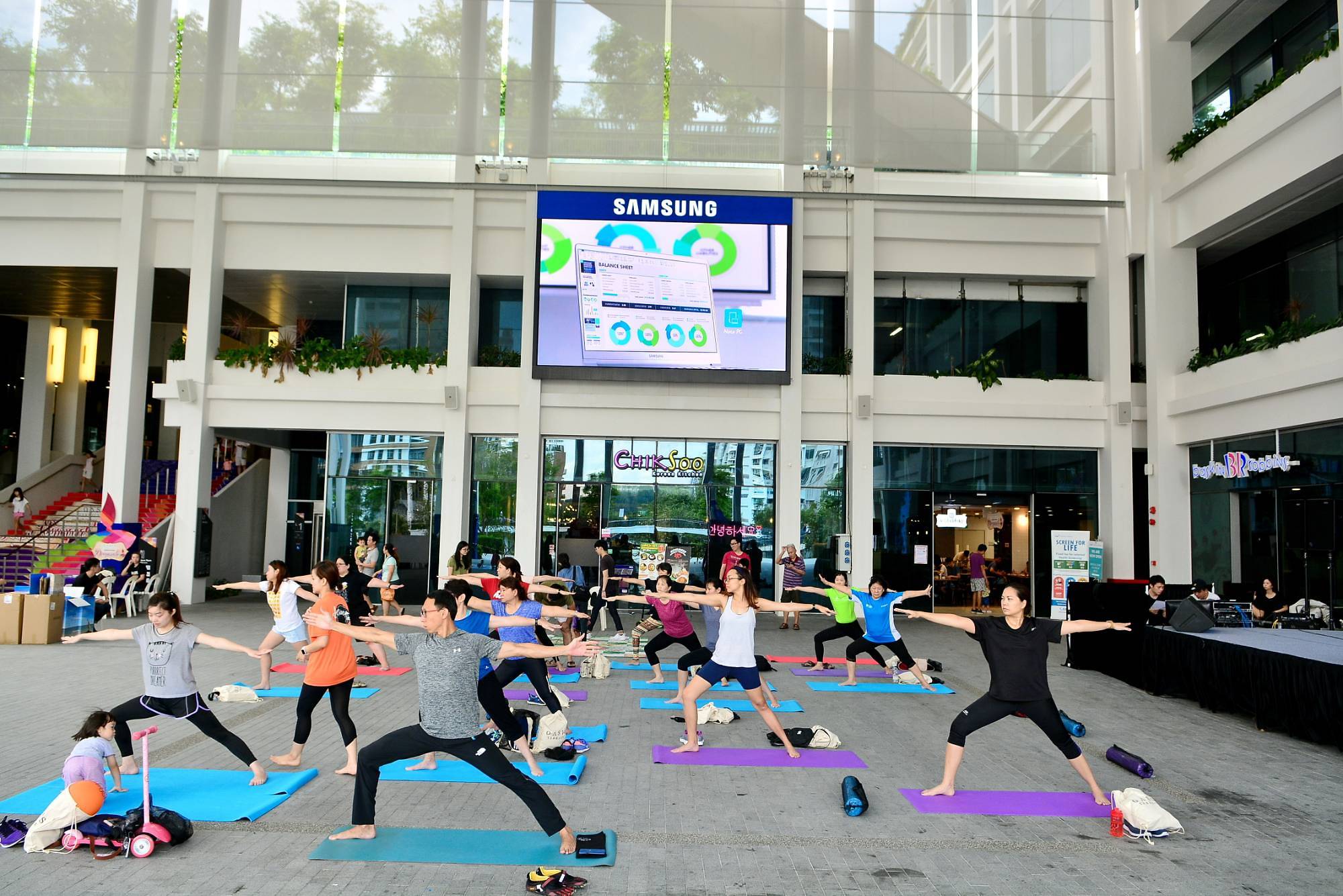 Oasis Terraces community plaza