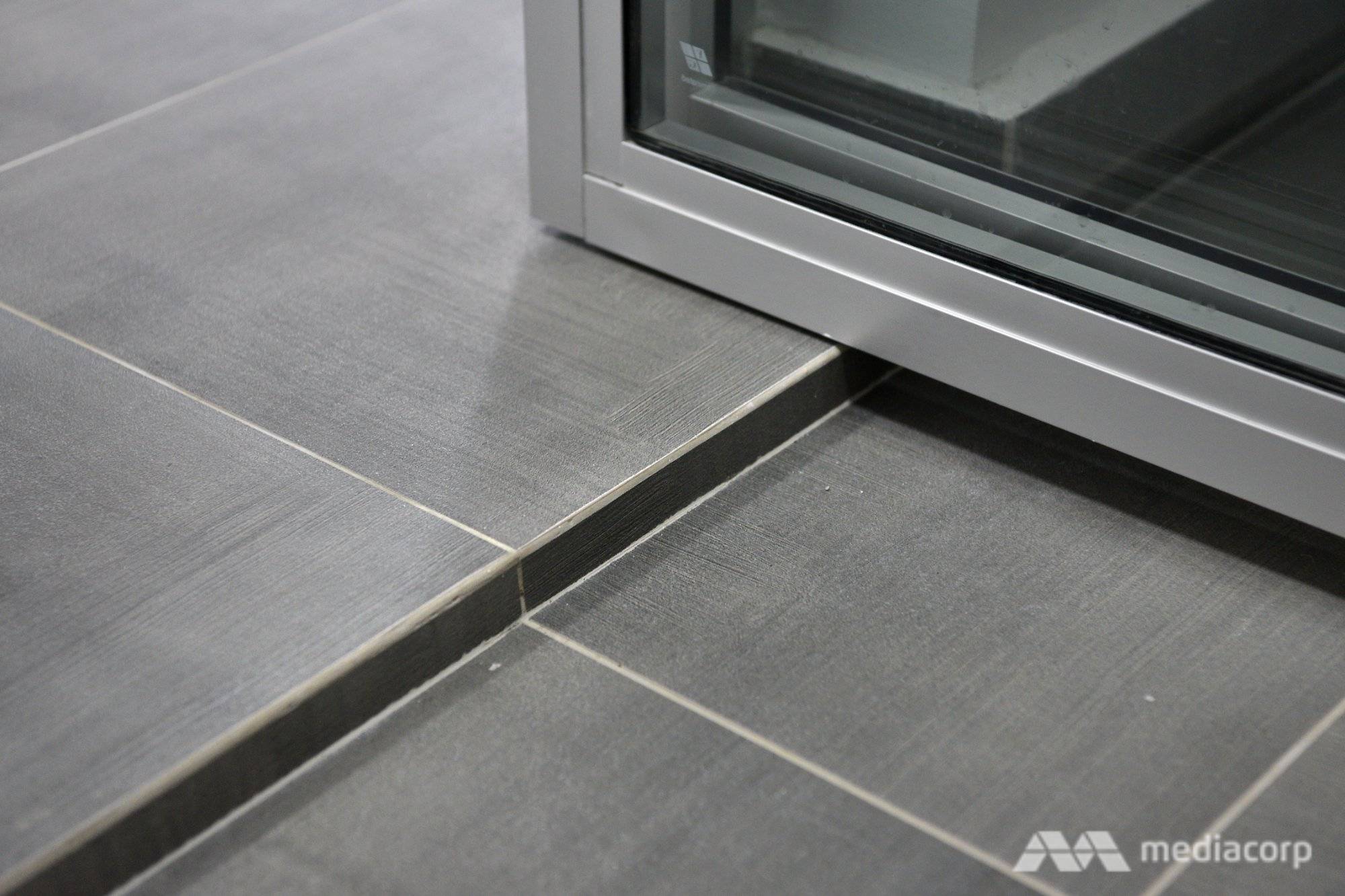 HDB Fittings - 20mm drop at thresholds
