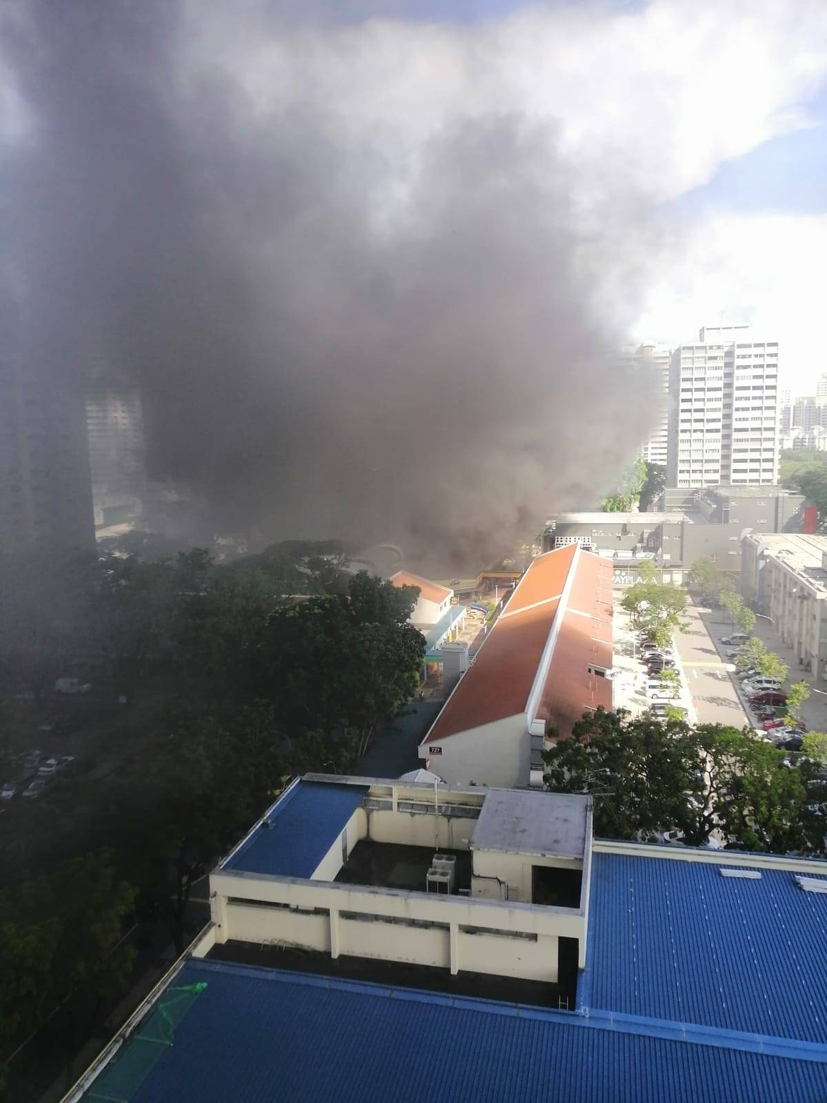 Fire at Ang Mo Kio Whatsapp