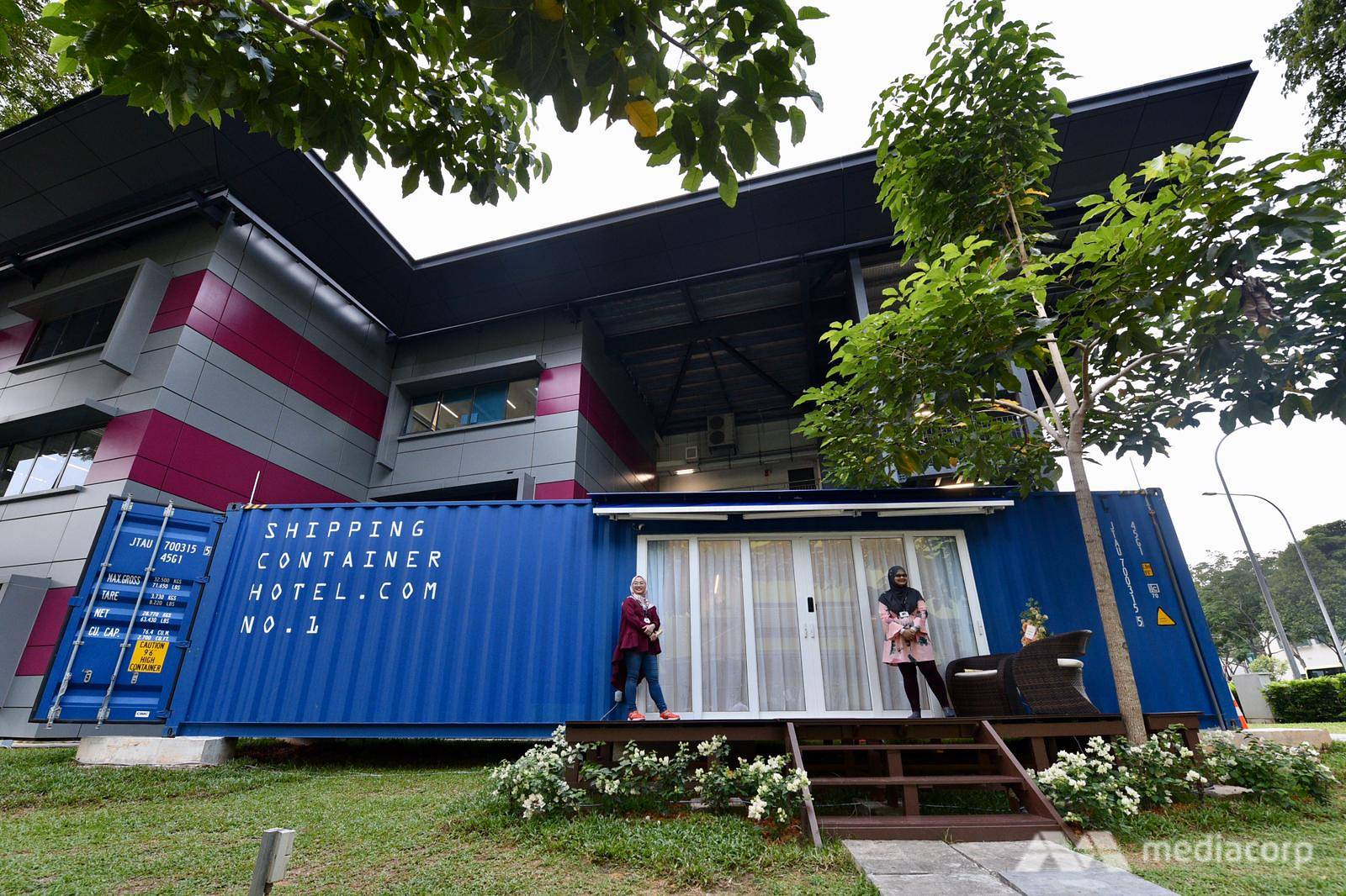 Shipping Container Hotel One-north (3)