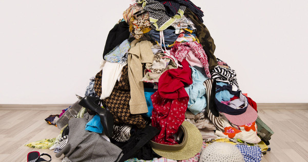 20190510_pileofclothes_123rf_1.jpg