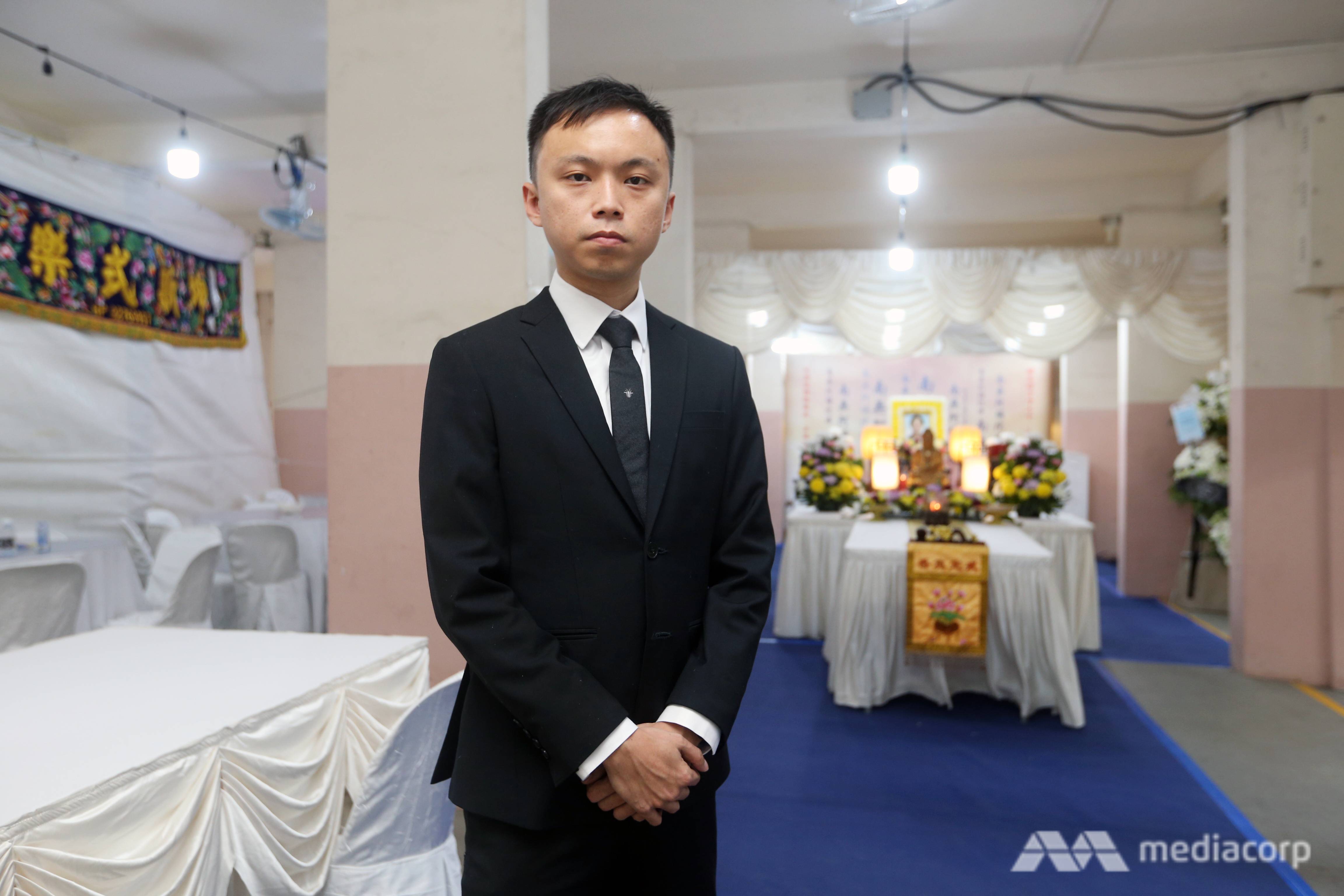 The funeral industry may have overhauled its image, but it faces new problems (3)
